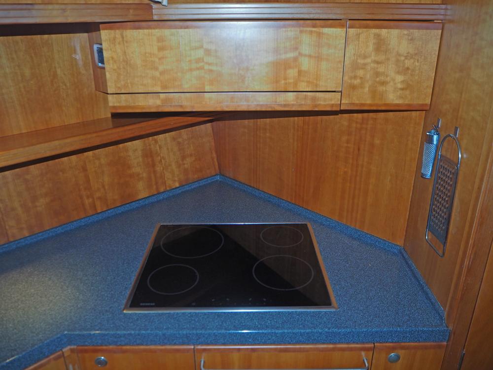 Cabin en avant, H&eacute;bergements